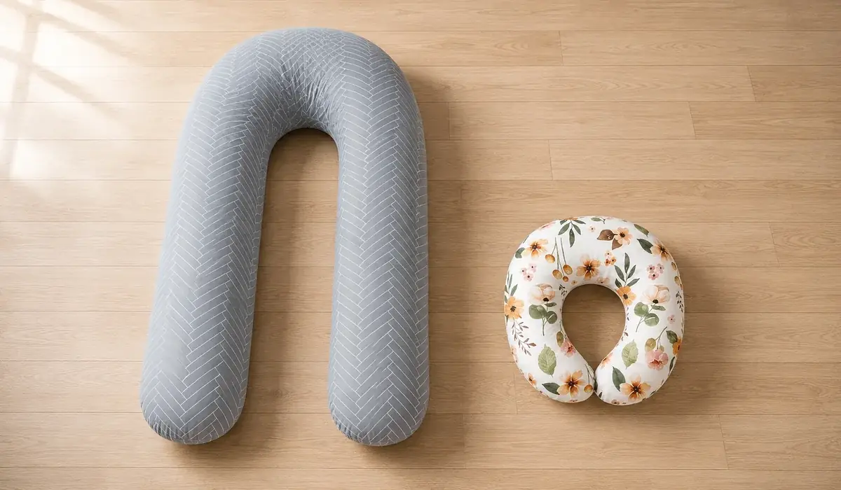 Cuscino gravidanza + cuscino allattamento — I due insieme, dall’ultimo trimestre alle prime poppate